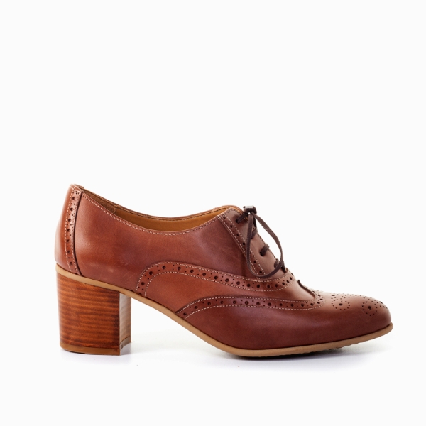 amberone-brown-leather-mid-heeled-brogue