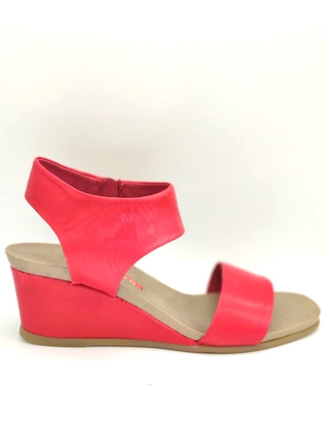 pedro-miralles-red-leather-mid-wedge-sandals